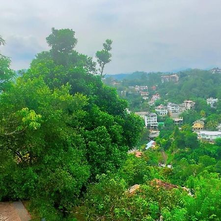 Green Villa Kandy Exterior photo